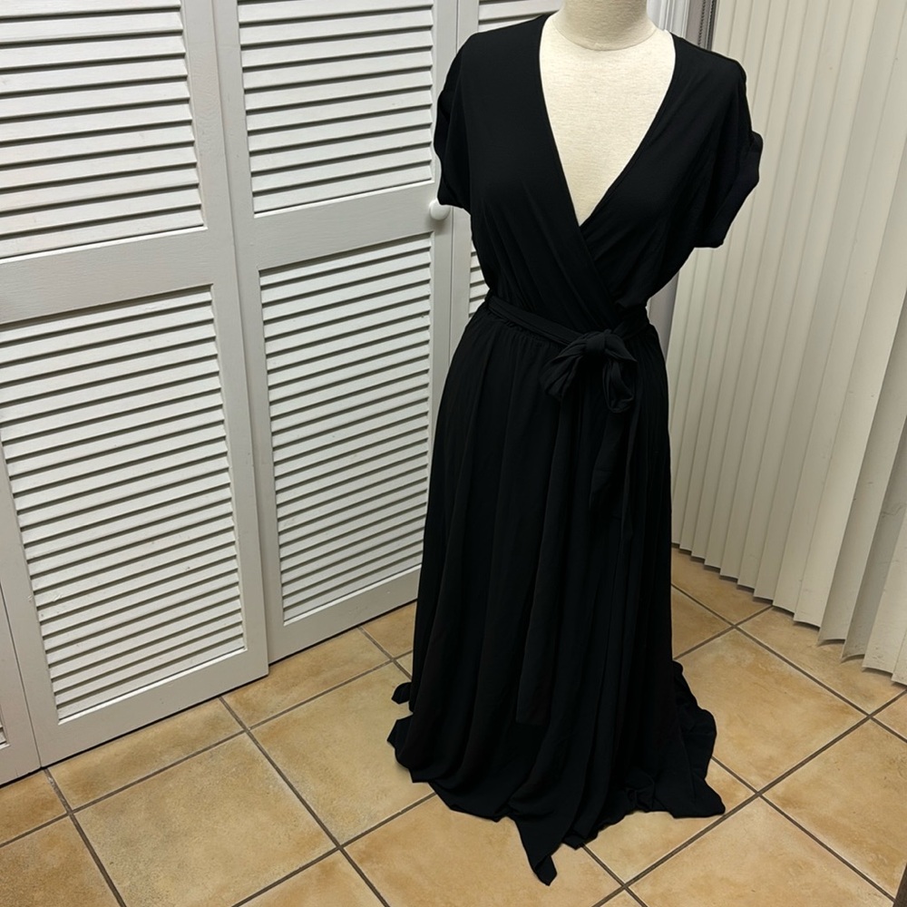 Meghan Los Angeles Black Maxi Dress Size Small